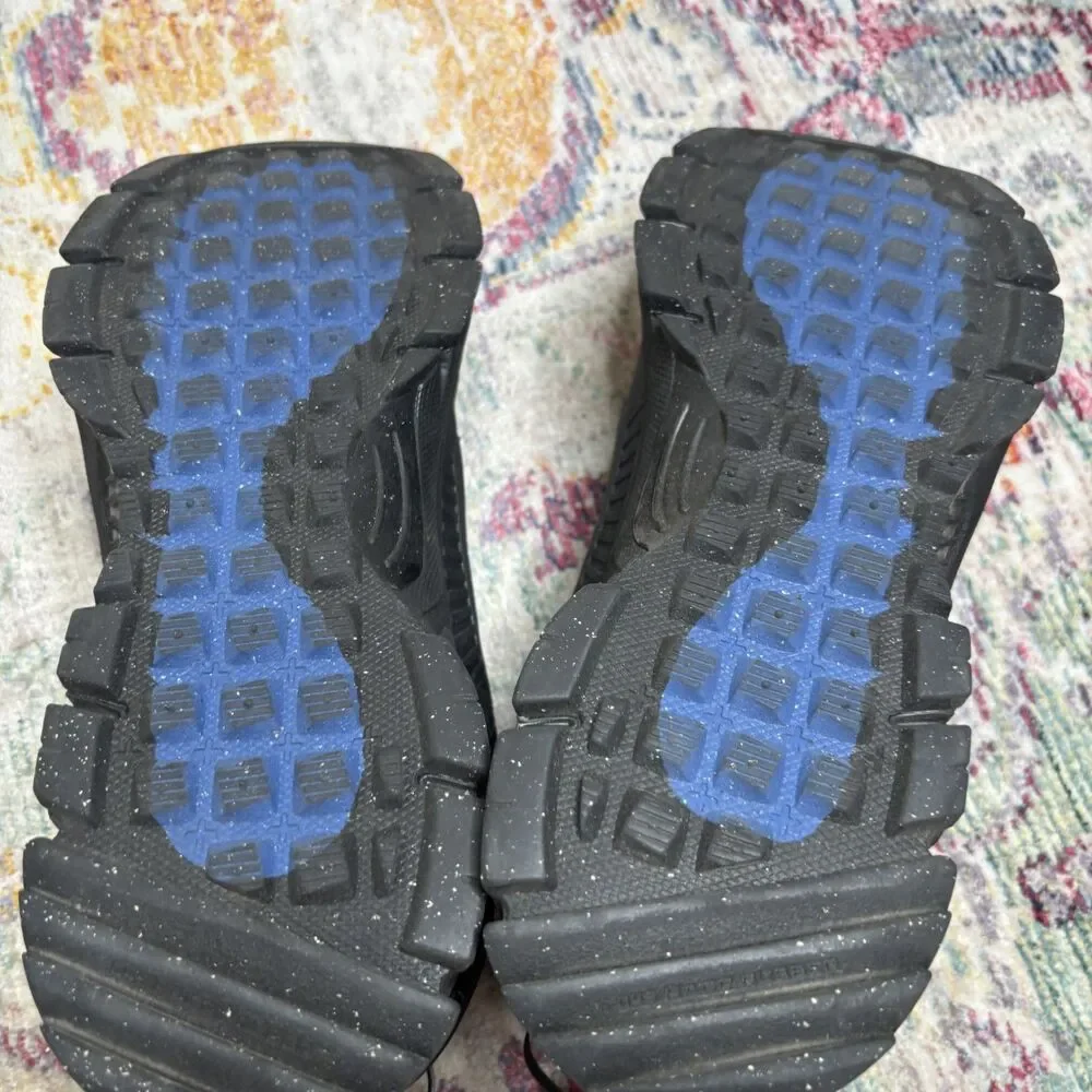 Nike Zoom Vomero Roam Black Blue Winterized